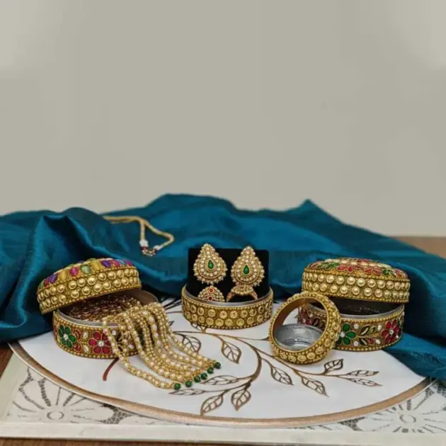 Lac Small Round Jewellery Box  Set Of 3