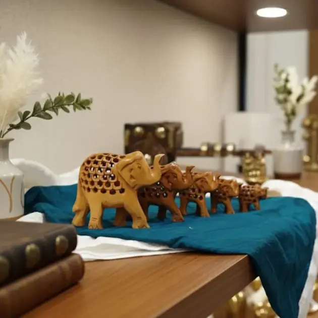 Undercut(Jali) Wooden Trunk Up Elephant Family